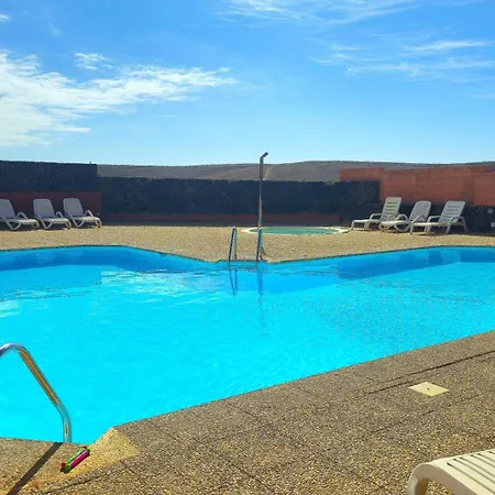 Casa Kerrie, Private And Communal Pools, Sunny Terrace, Air Conditioning Playa Blanca (Lanzarote)