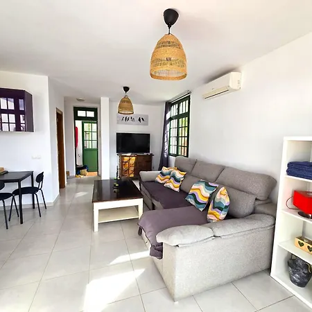 Ferienhaus Casa Kerrie, Private And Communal Pools, Sunny Terrace, Air Conditioning *